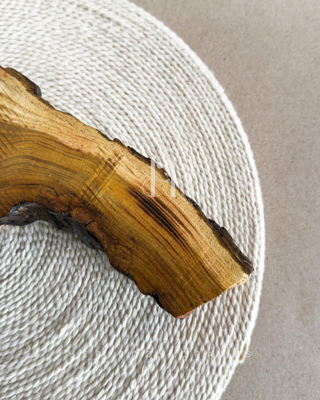 Crescent Ridge Lamp