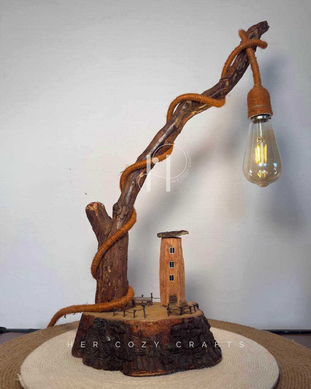 Lookout Tower Lamp in Terracotta Jute Rope