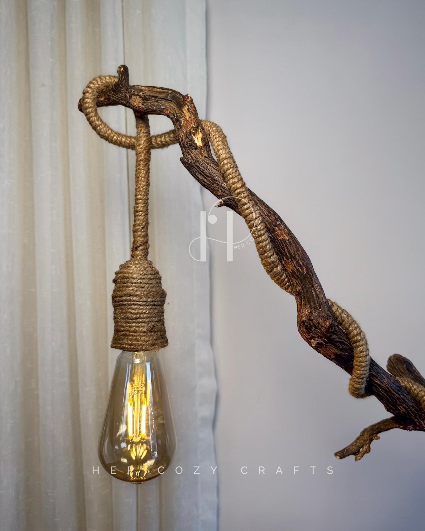 Perchline Lamp - Upturned neck and fenced base
