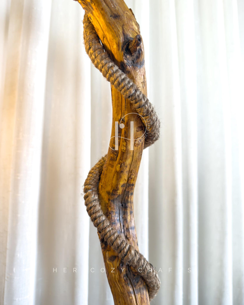 Harbor Arch Lamp - Tall sweep with windowed hut