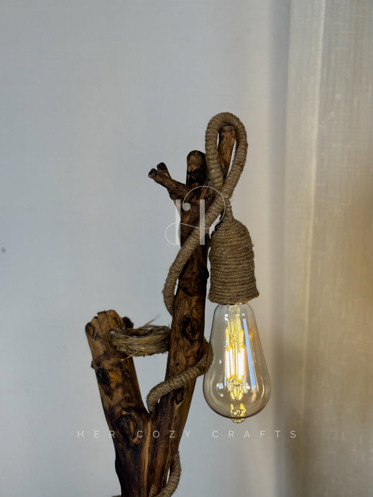 Storywood Lamp