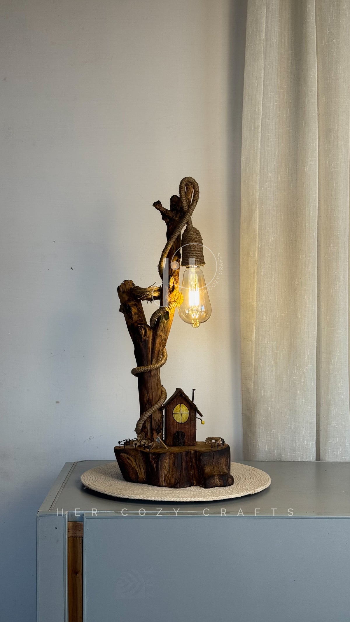 Storywood Lamp