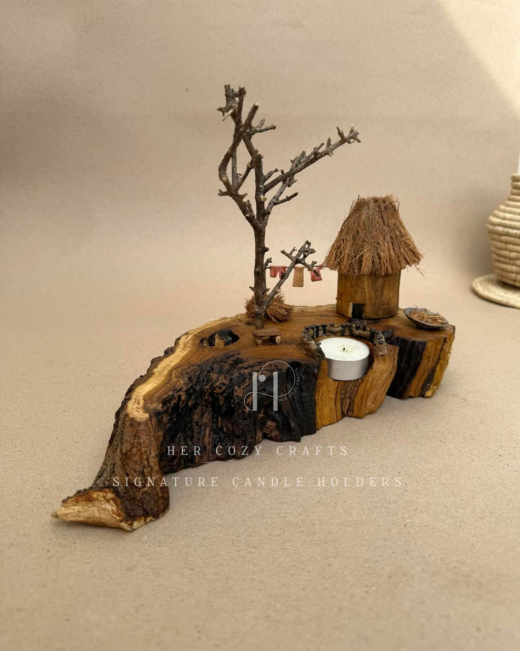 Oakshade House | Signature Tealight Candle Holder with Strawroof Miniature Scene