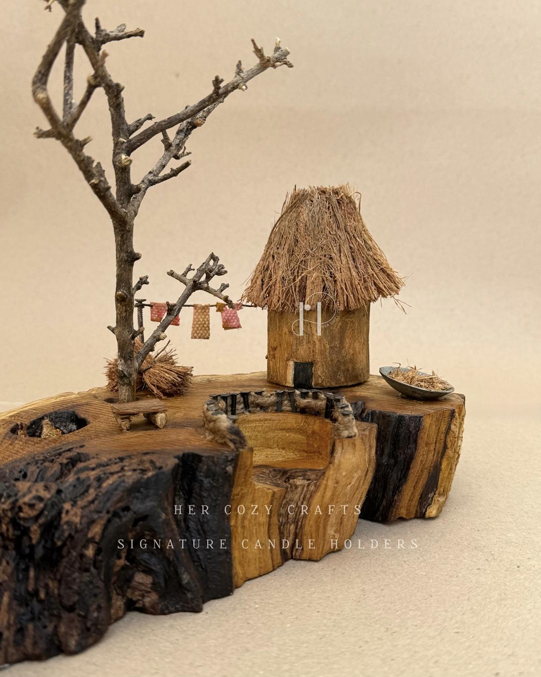 Oakshade House | Signature Tealight Candle Holder with Strawroof Miniature Scene