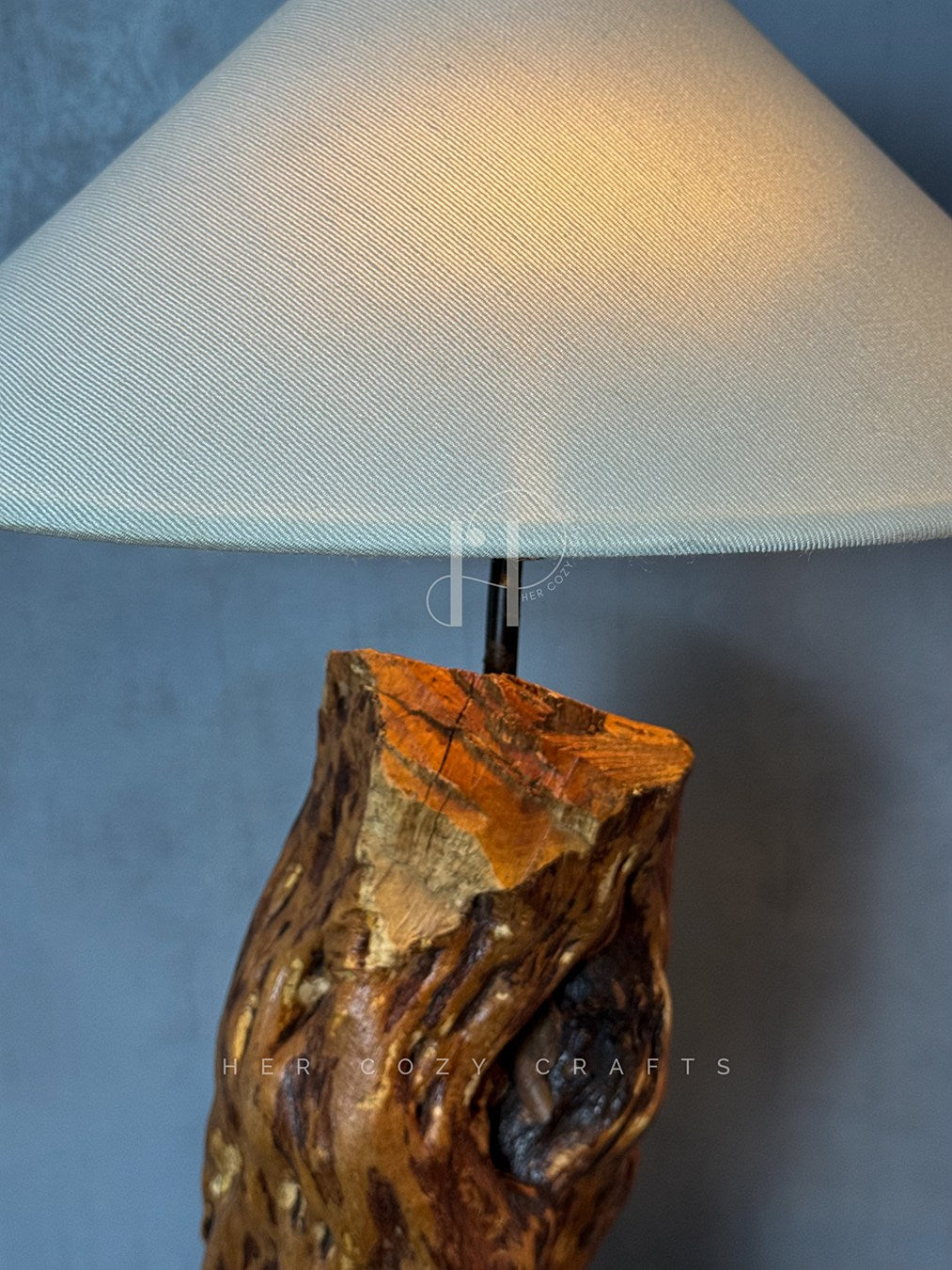 Root Glow Lamp – Sculptural Wooden Base with Off-White Fabric Shade