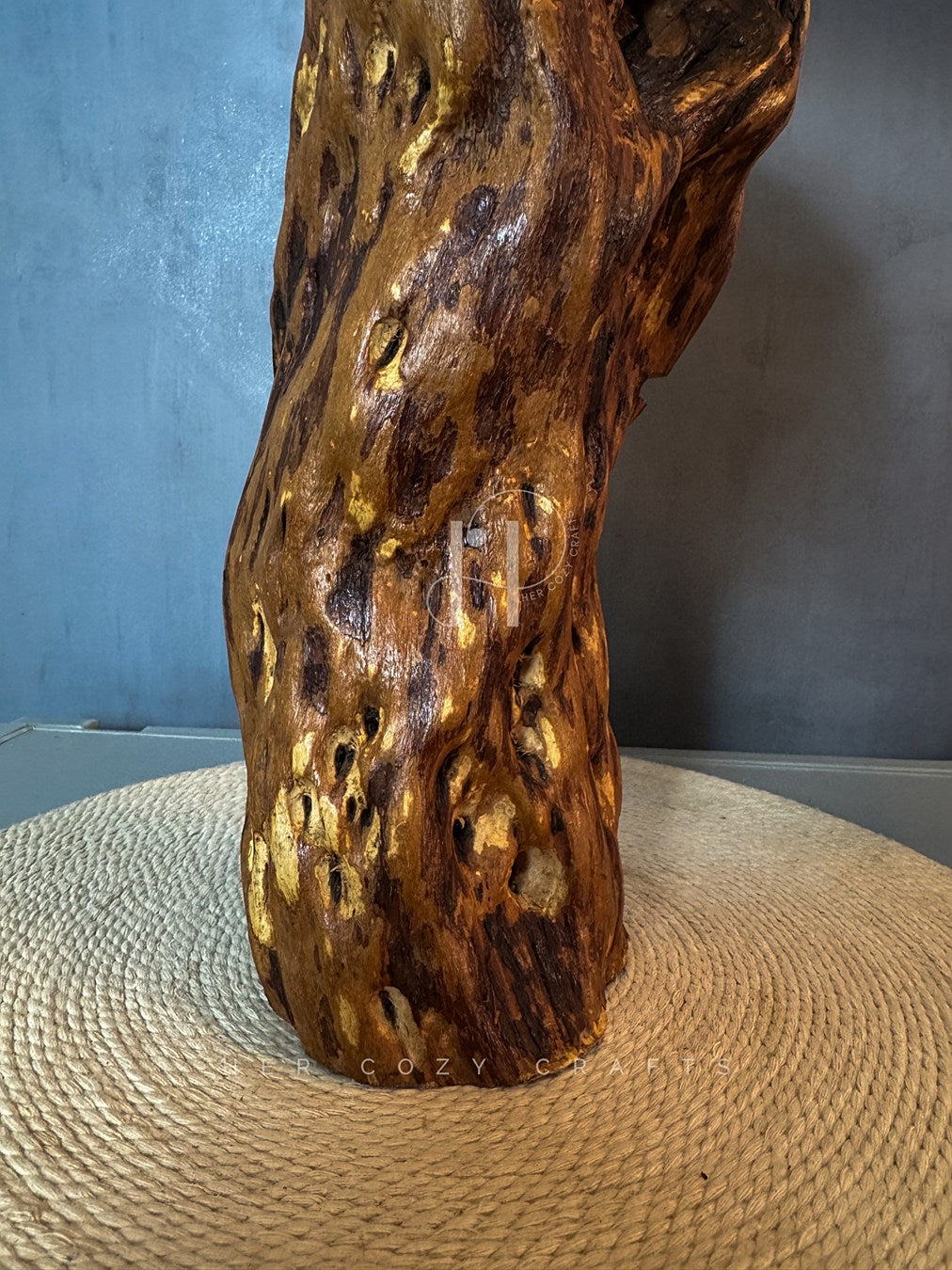 Root Glow Lamp – Sculptural Wooden Base with Off-White Fabric Shade