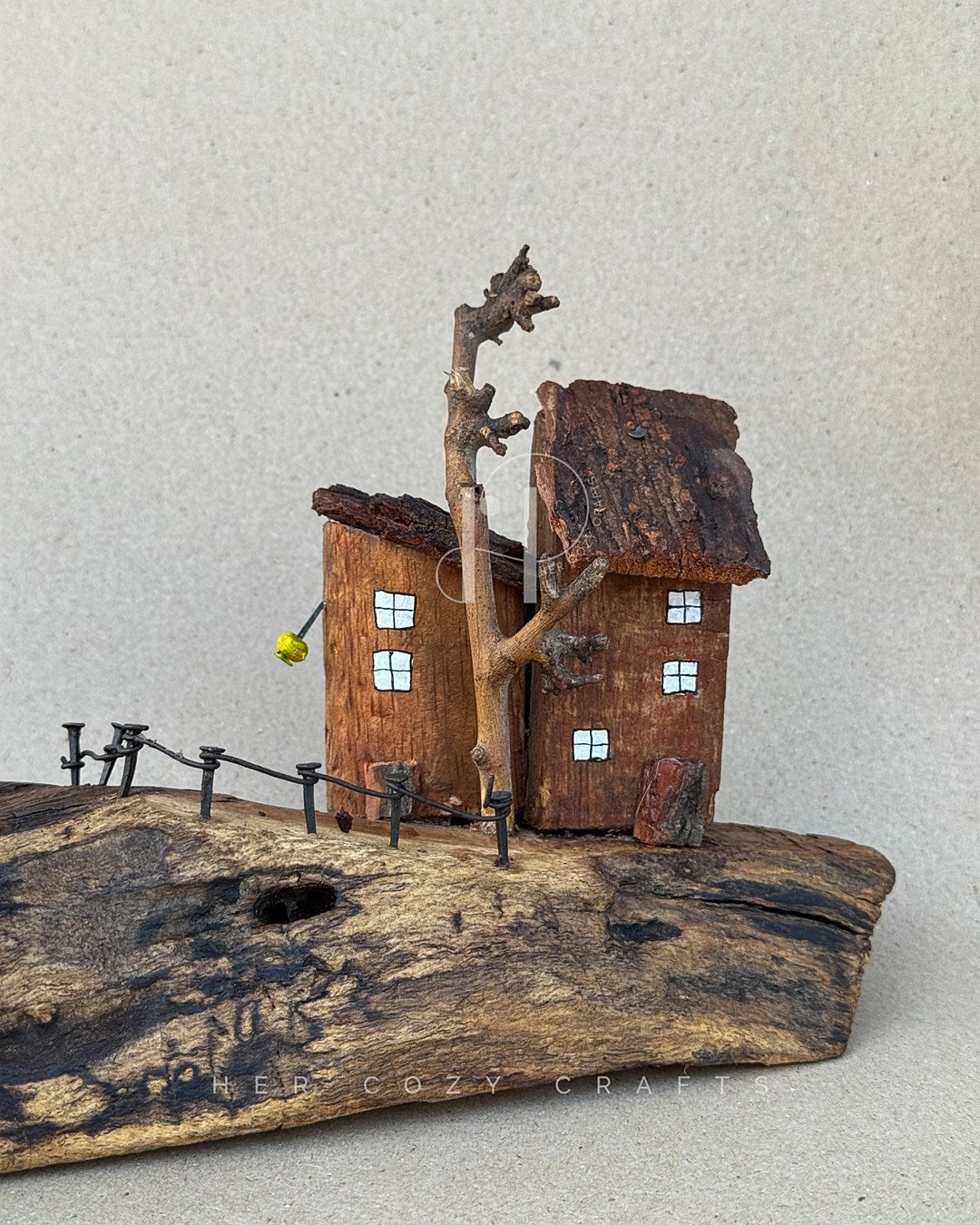 Driftwood Haven – Natural Wood Candle Holder with Miniature Cottage