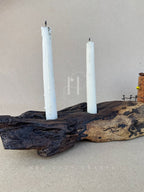 Driftwood Haven – Natural Wood Candle Holder with Miniature Cottage