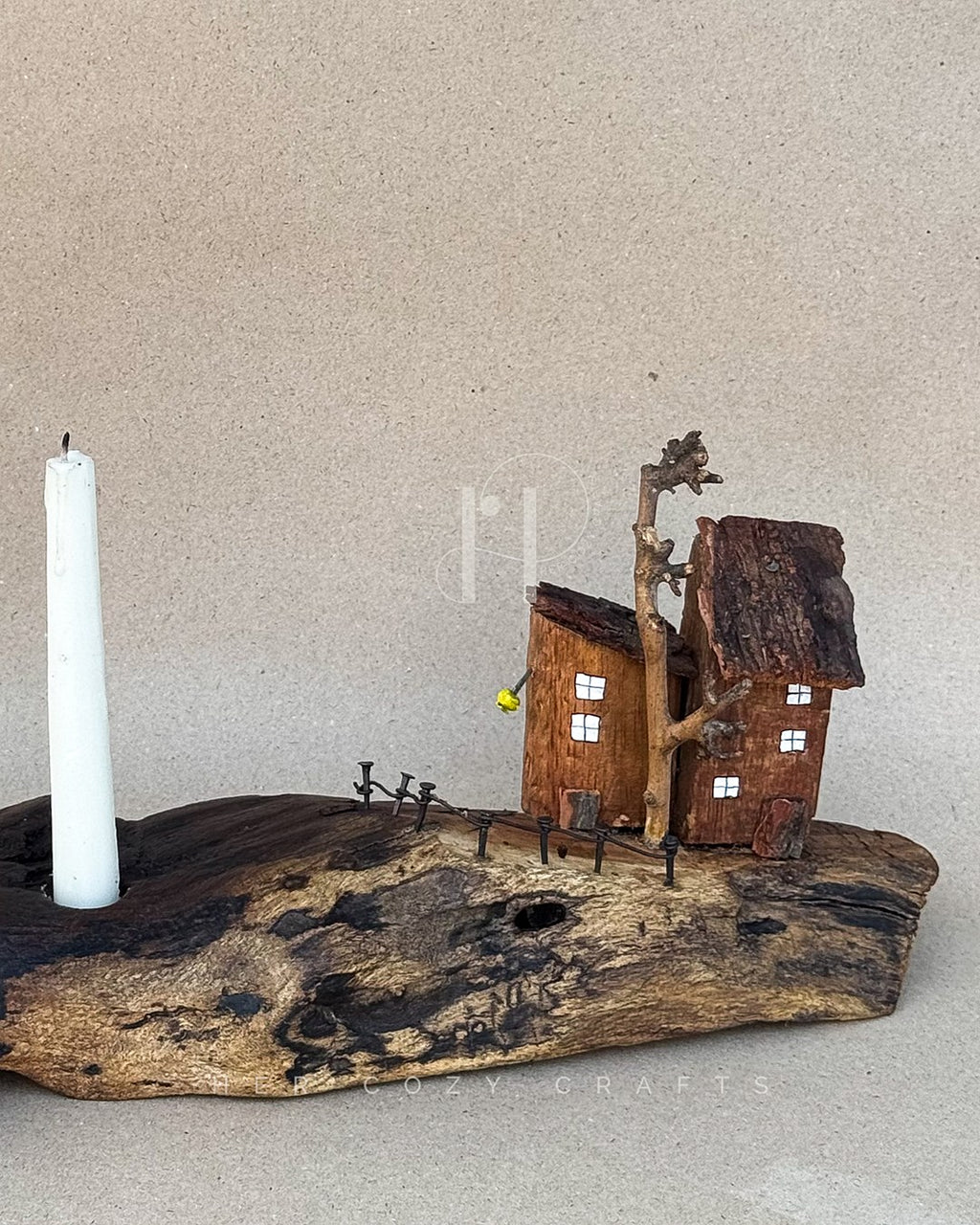 Driftwood Haven – Natural Wood Candle Holder with Miniature Cottage