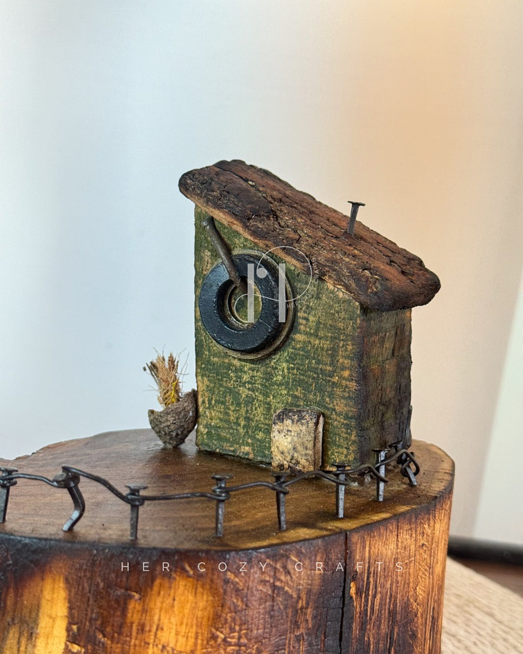 Olive Nook Lamp