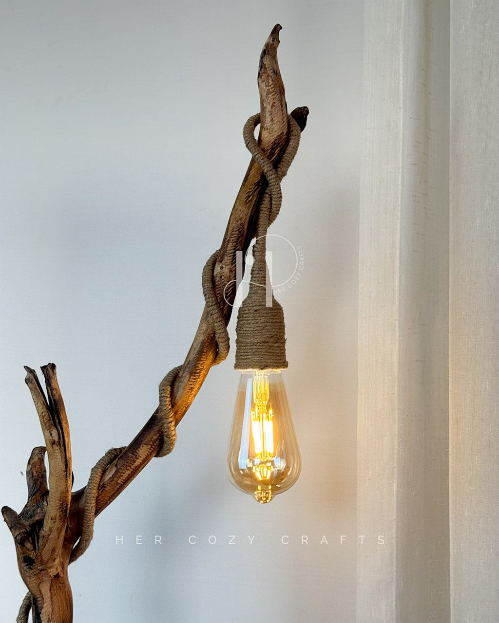 The Wildwood table lamp