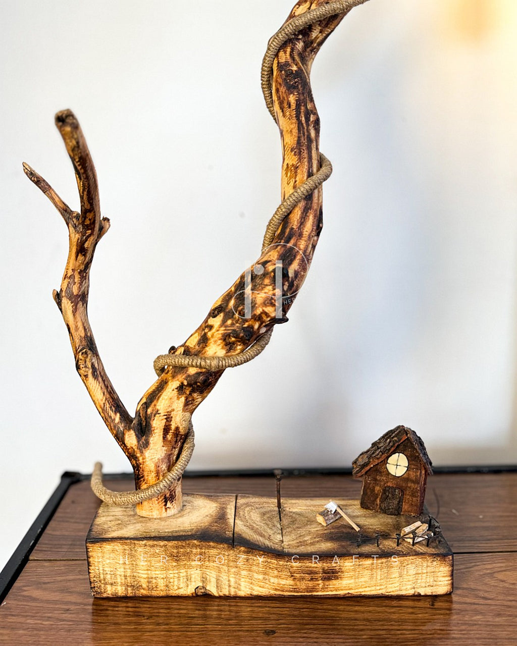 The Wildwood table lamp